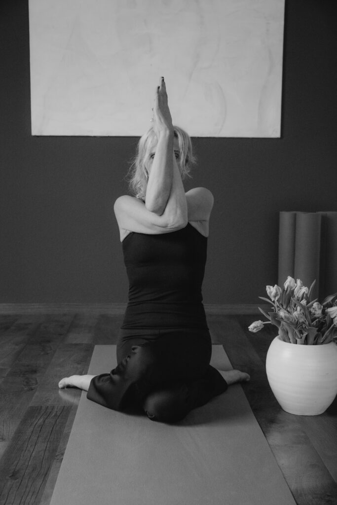 YOGA-CM-C-SW-19